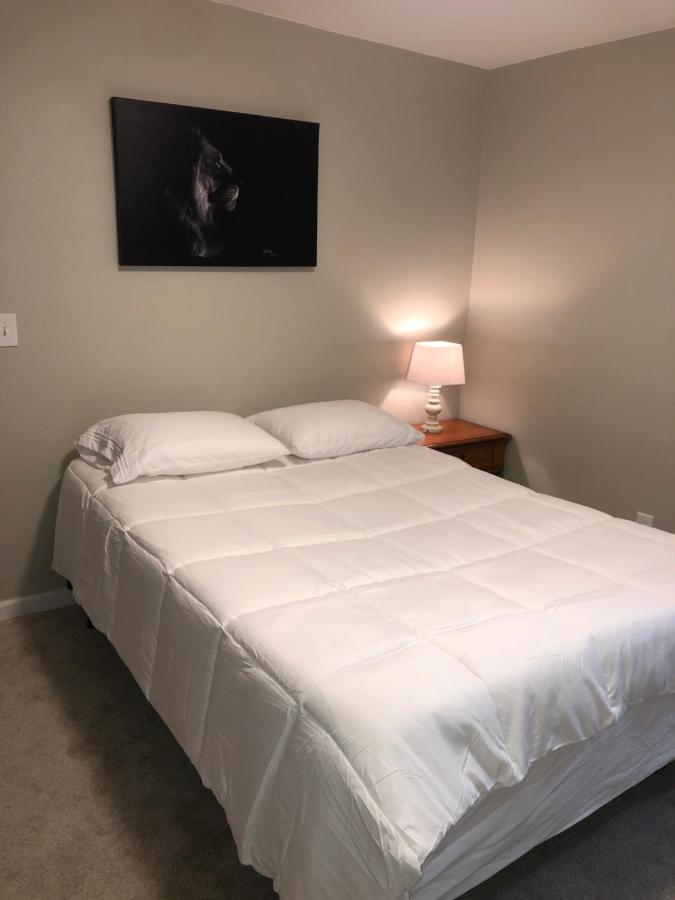 Milehi Vacation Home Pet Friendly آرورا المظهر الخارجي الصورة