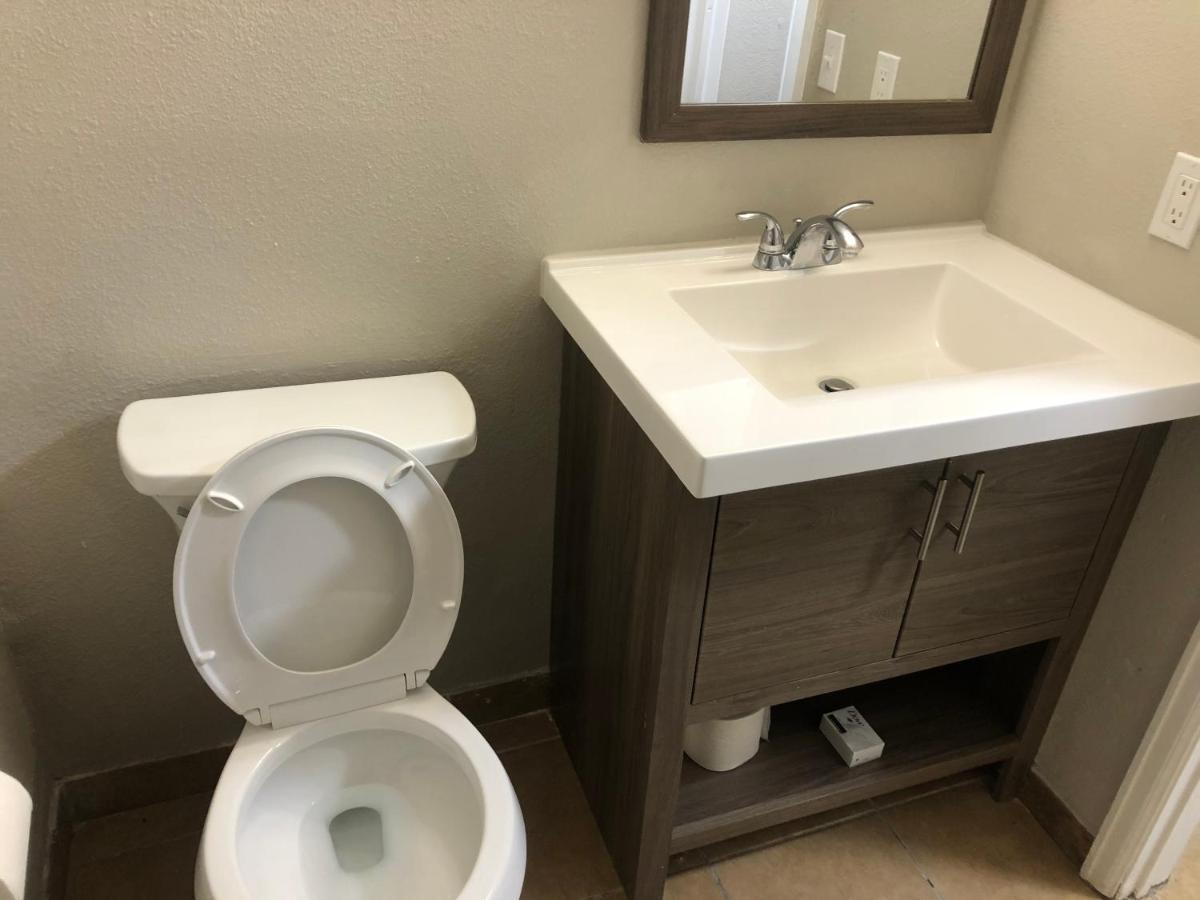 Milehi Vacation Home Pet Friendly آرورا المظهر الخارجي الصورة