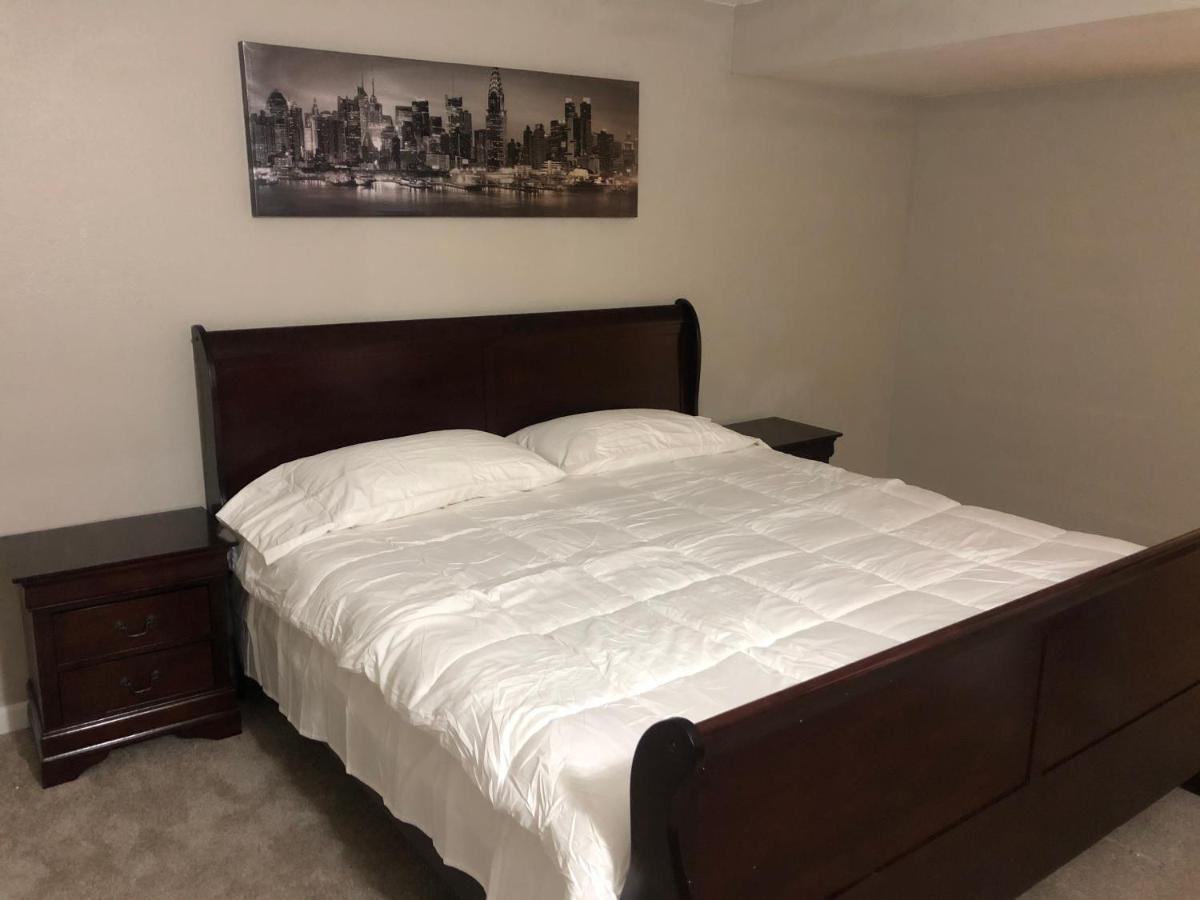 Milehi Vacation Home Pet Friendly آرورا المظهر الخارجي الصورة