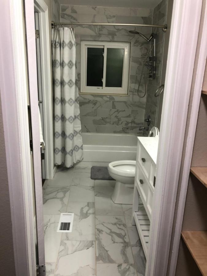 Milehi Vacation Home Pet Friendly آرورا المظهر الخارجي الصورة