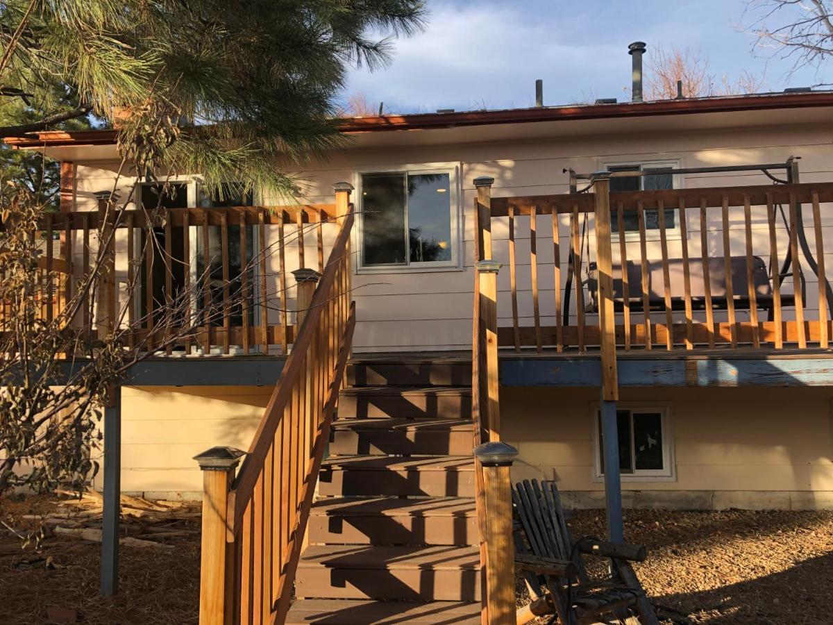 Milehi Vacation Home Pet Friendly آرورا المظهر الخارجي الصورة